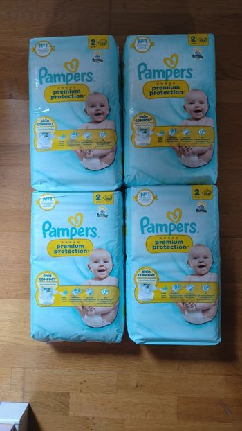 4 paquets de couches Pampers premium protection taille 2