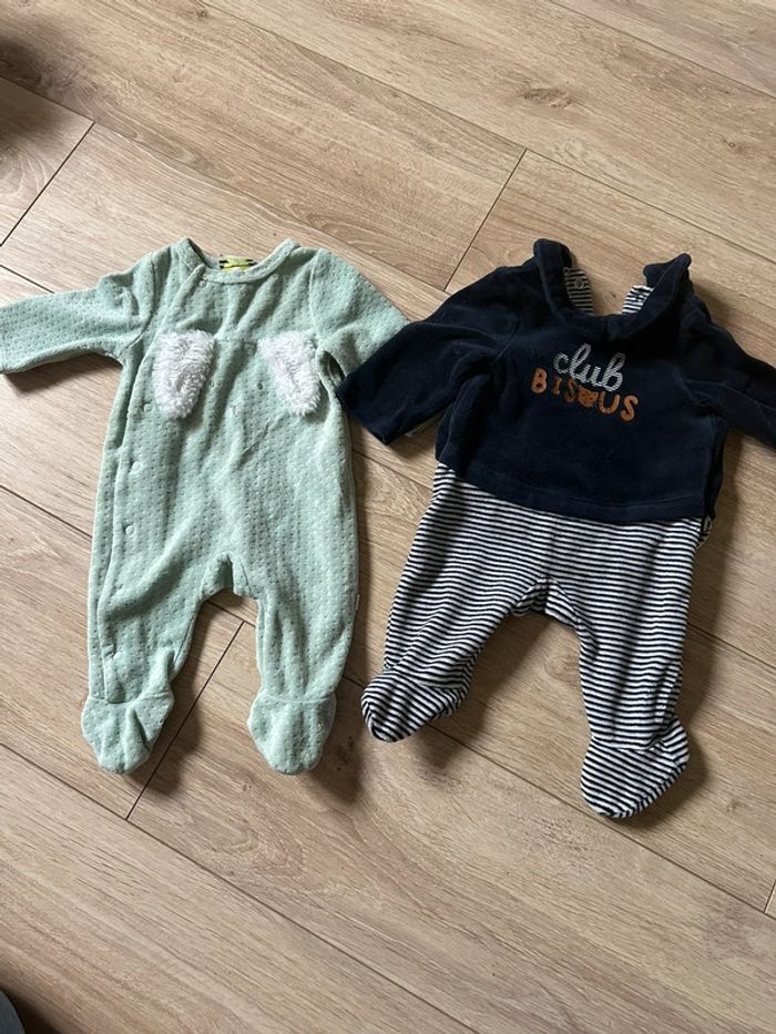 Pyjamas 1 mois TAO