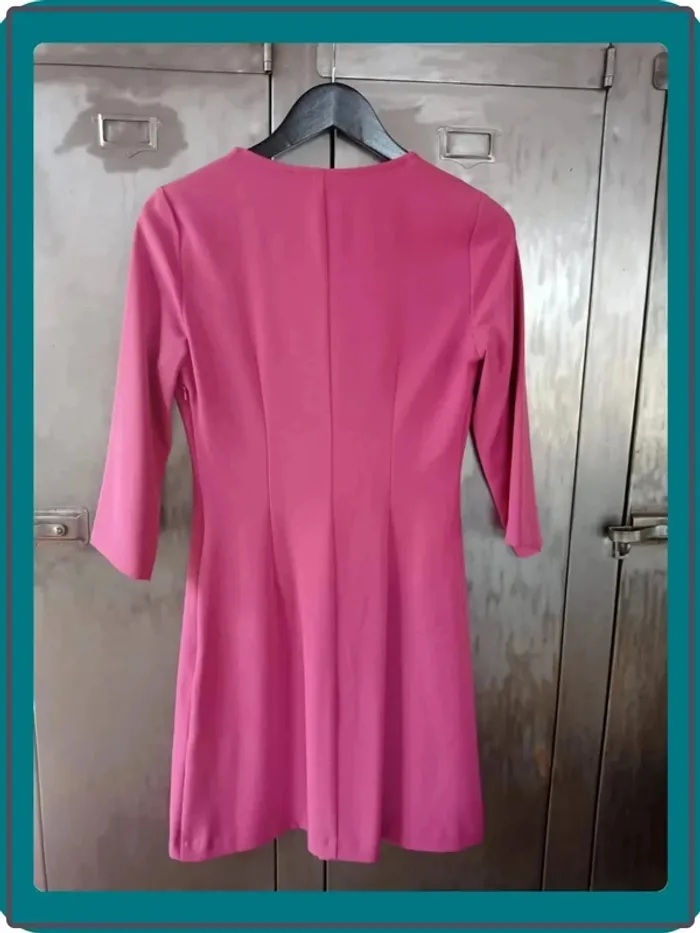 Robe rose manches 3/4 La Fée Maraboutée taille 36 neuve - photo numéro 2