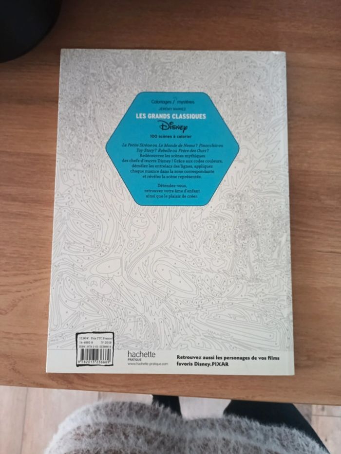 Livre de coloriages mystères les grands classiques Disney - photo numéro 2