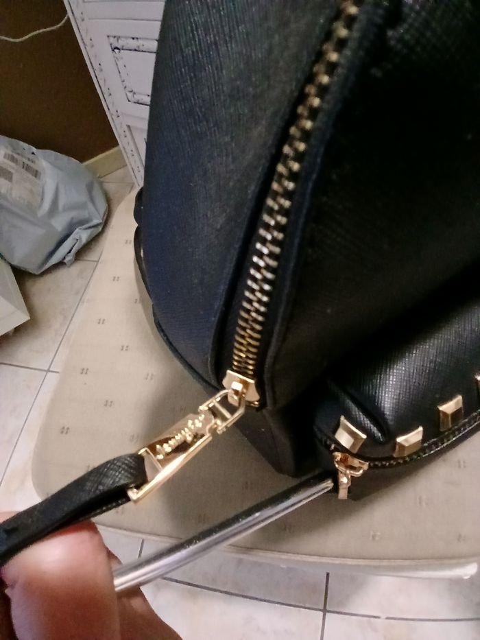 Joli sac à dos noir. - photo numéro 7