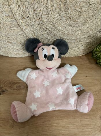Doudou marionnette Minnie rose étoile blanc phosphorescent Disney