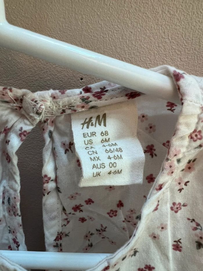 Blouse fleurie 6 mois - photo numéro 3