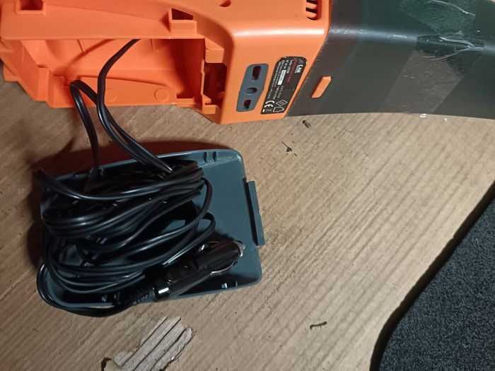 Aspirateur voiture - photo numéro 4