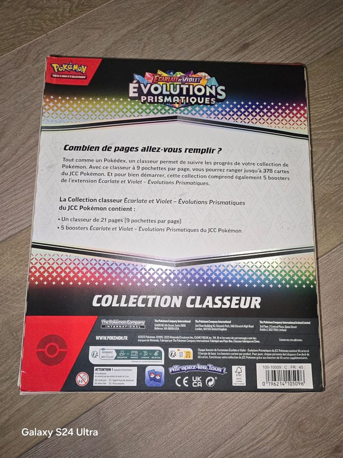 Pokemon coffret classeur evolutions prismatiques 8.5 - photo numéro 3