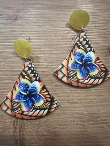 Boucles d’oreilles jaune fleur