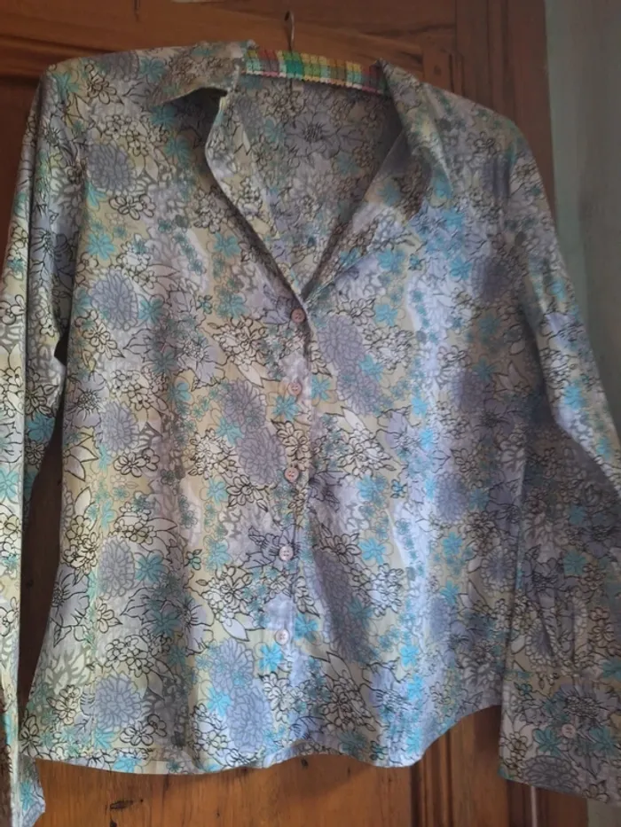 Chemise vintage en très bon état T38