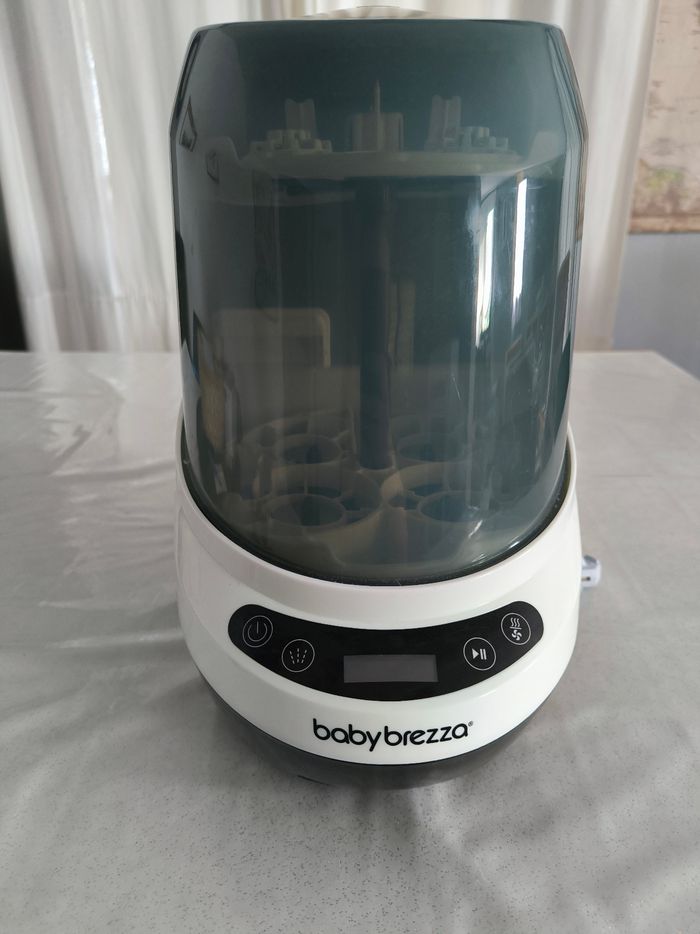 Baby Brezza Lave-biberons Pro : Lave, Stérilise Et Sèche Tes Biberons En 1 Clic !