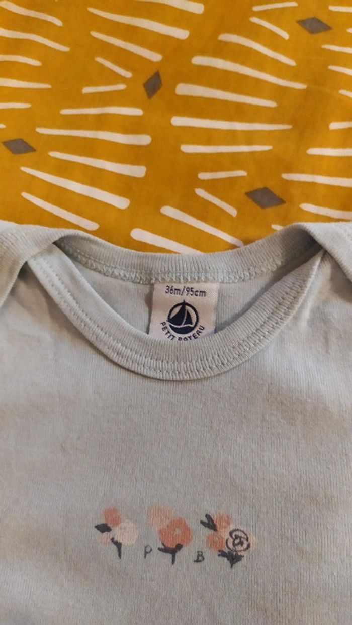 Lot body petit bateau - photo numéro 3