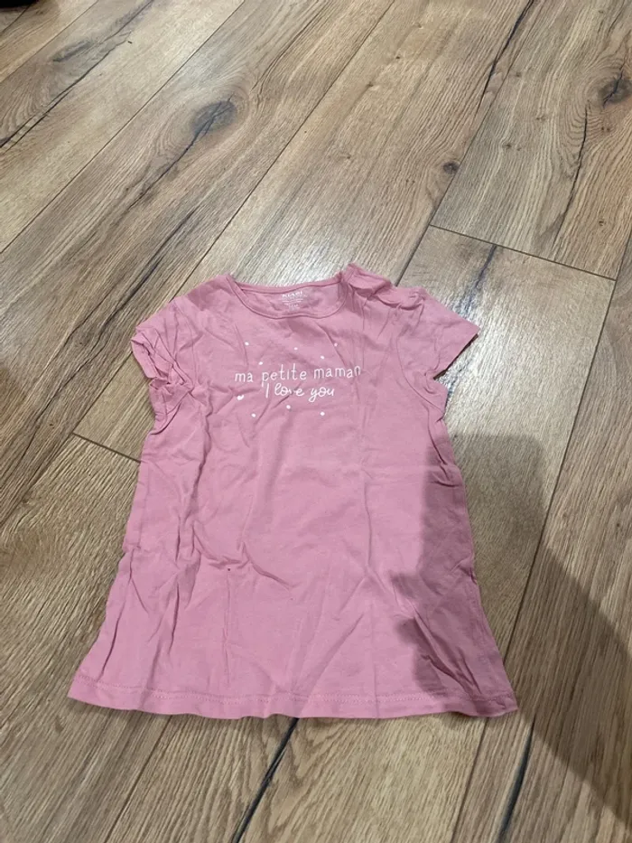 Tee shirt