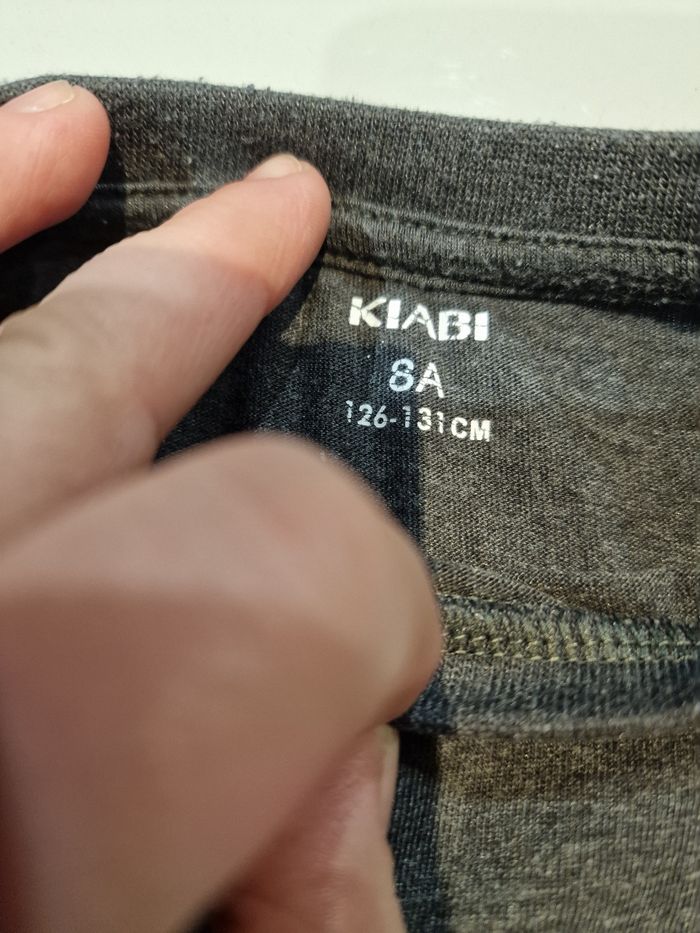 Lots sweatshirt 8 ans - photo numéro 5