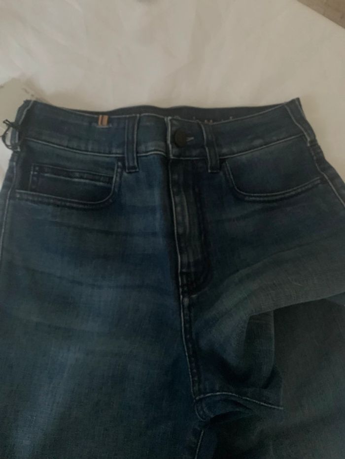 Jean coupe droite taille 34 neuf avec étiquette - photo numéro 3