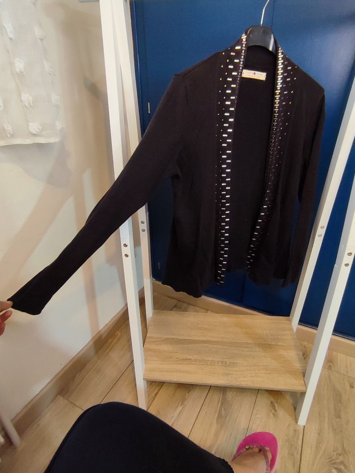 Gilet noir avec strass - photo numéro 2