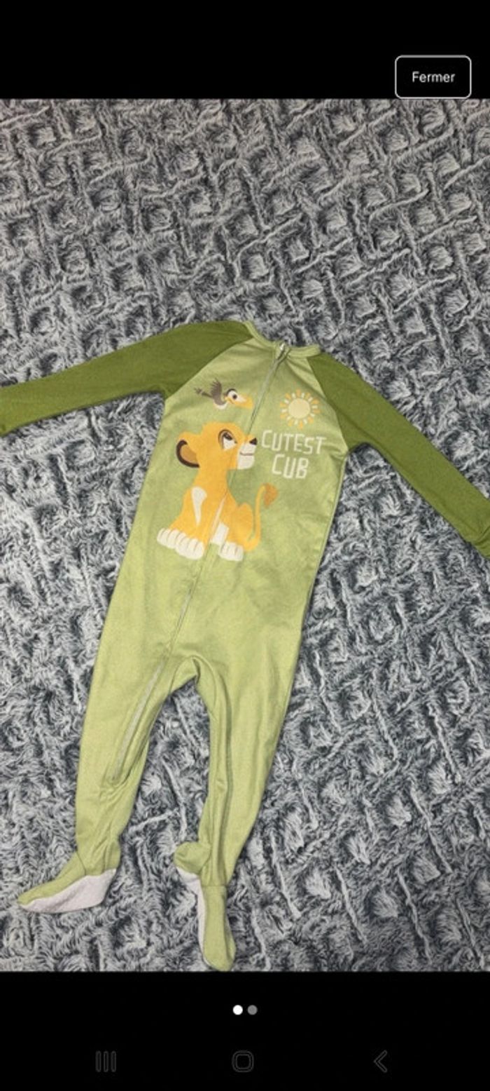 Lot 2 pyjama simba