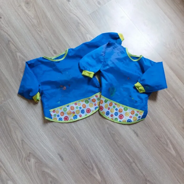 Lot 2 tabliers peinture