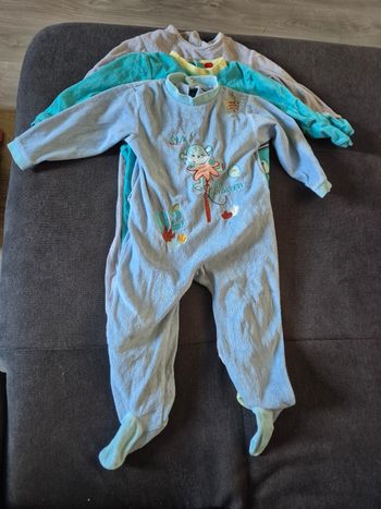 Lot pyjamas 24 mois