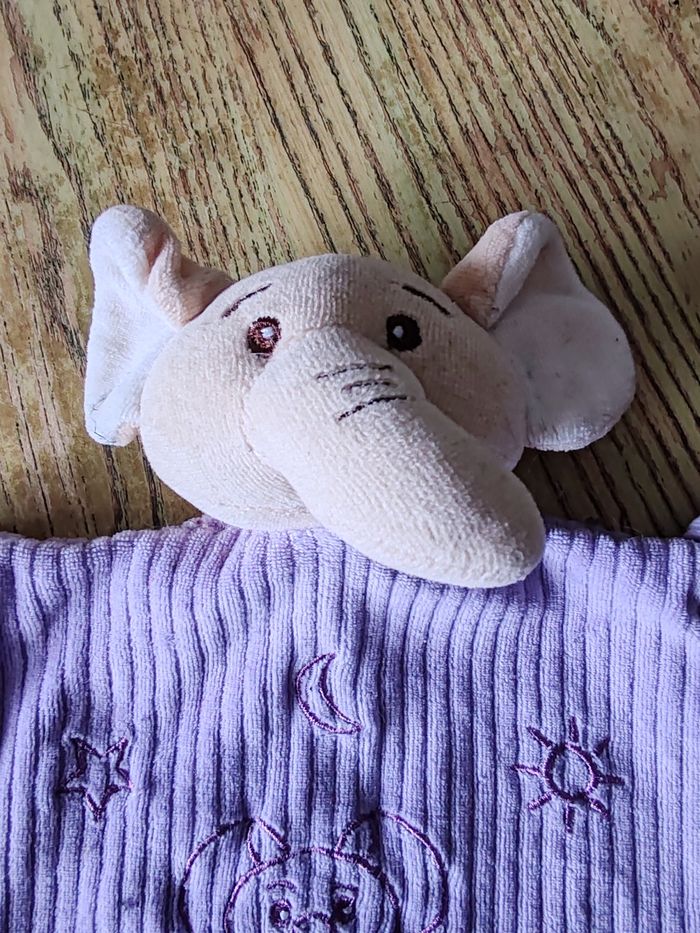 Doudou éléphant - photo numéro 3