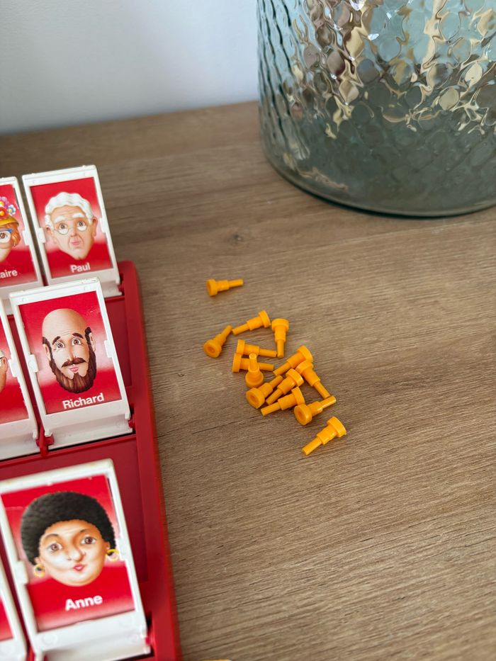 Jeu qui est ce ? Vintage - photo numéro 9