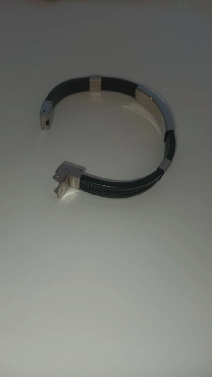Bracelet homme silicone et acier - photo numéro 8