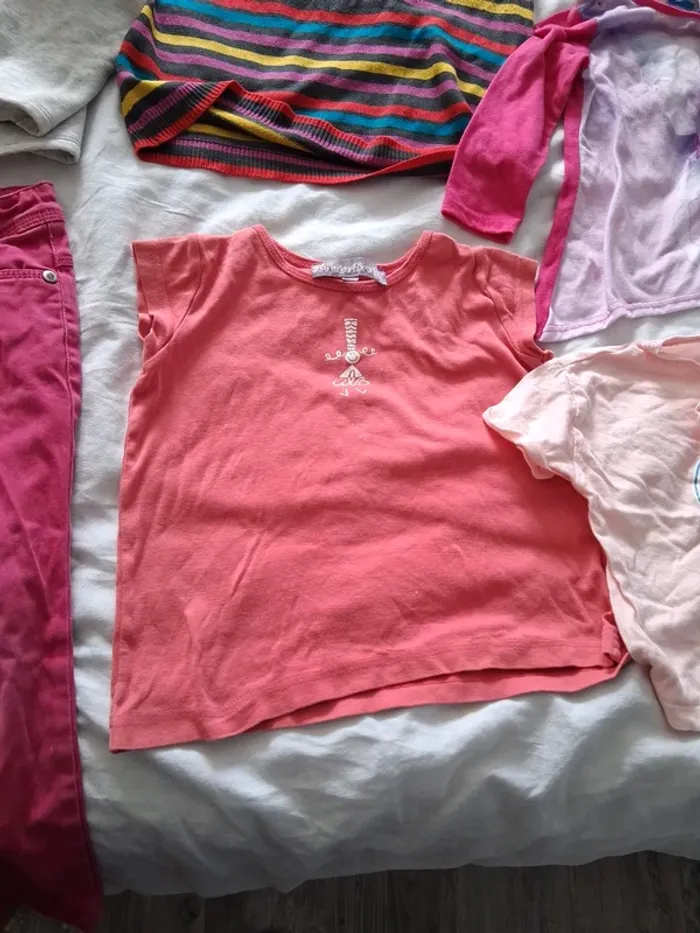 Lot vêtements fille 4 ans - photo numéro 5