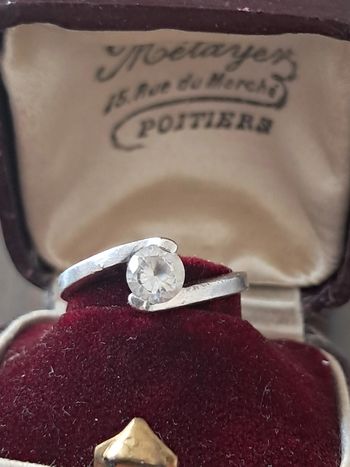 Solitaire argent pierre blanche