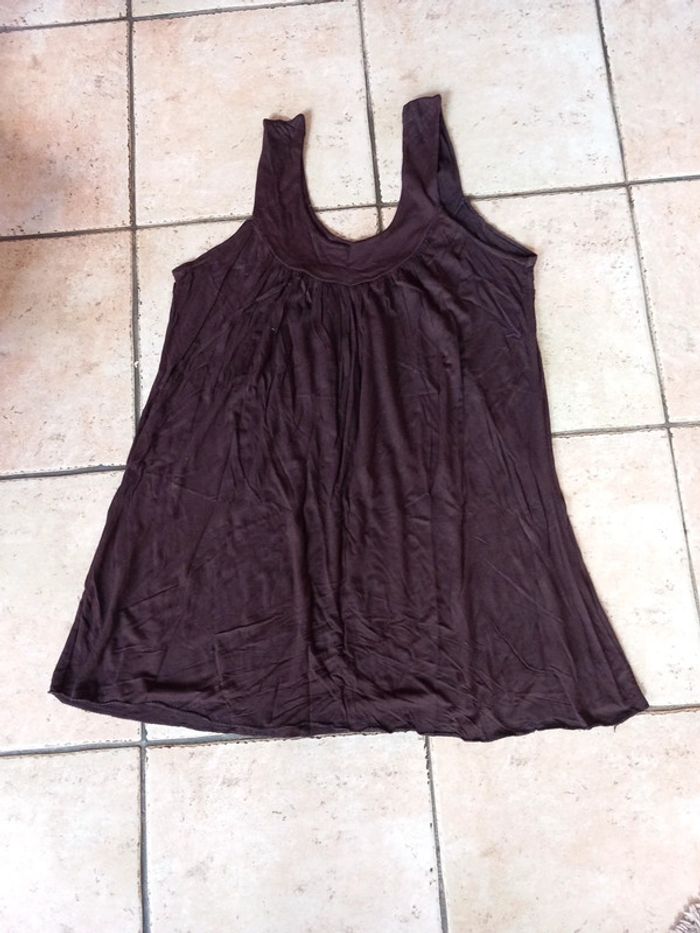 Tee-shirt débardeur T40 marron