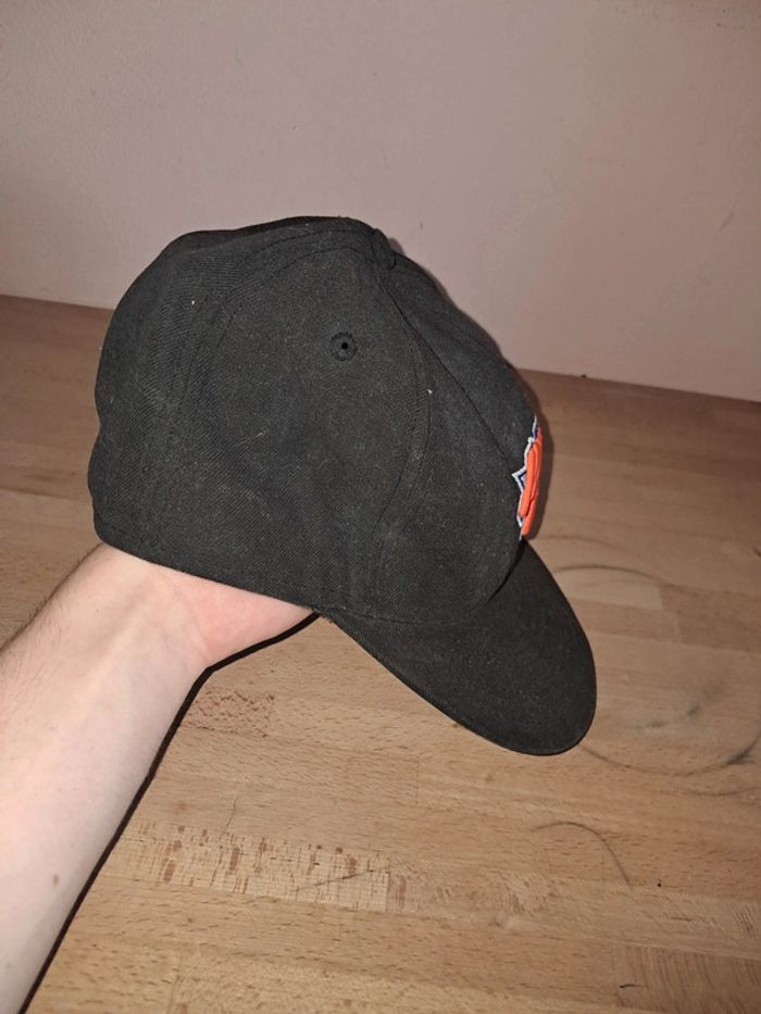 Casquette New Era vinatge New York Knicks size 7 ⅛ - photo numéro 3