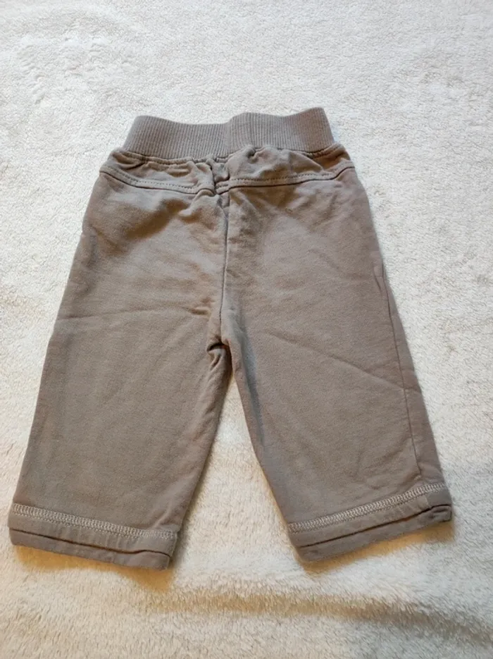 Lot 4 pantalons jogging 9 mois - photo numéro 3
