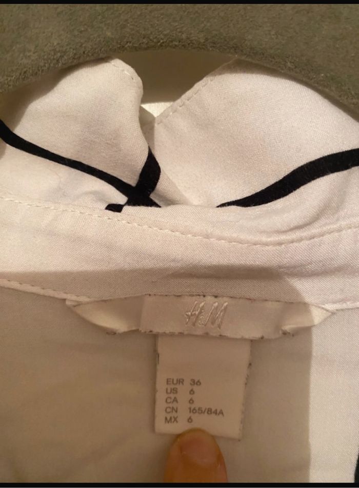 Chemise H&M taille 36 - photo numéro 2