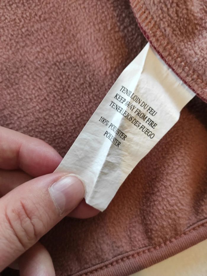 Gilet bordeau à capuche taille 12 mois - photo numéro 4