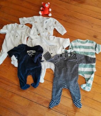 Lot de pyjamas en velours
