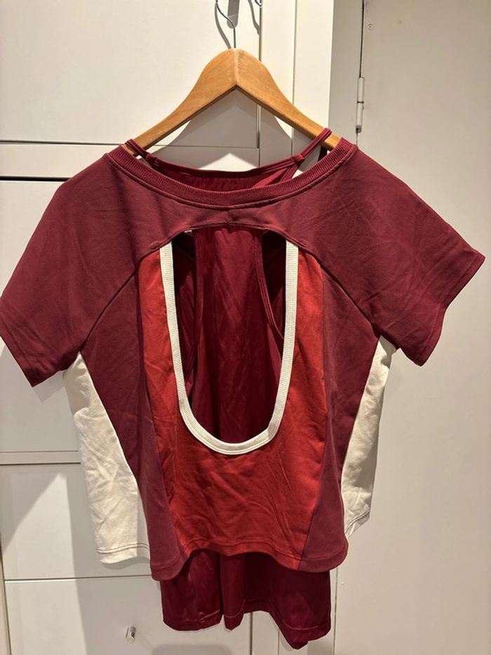 T shirt rouge - photo numéro 4