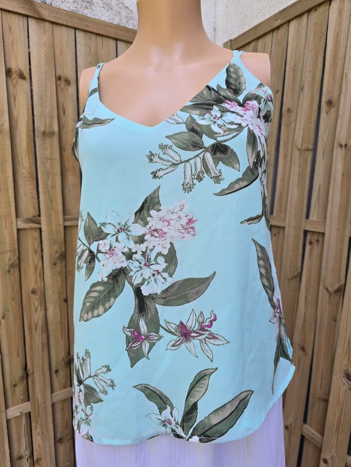 Débardeur neuf 🍒Ardene🍒taille 36/38