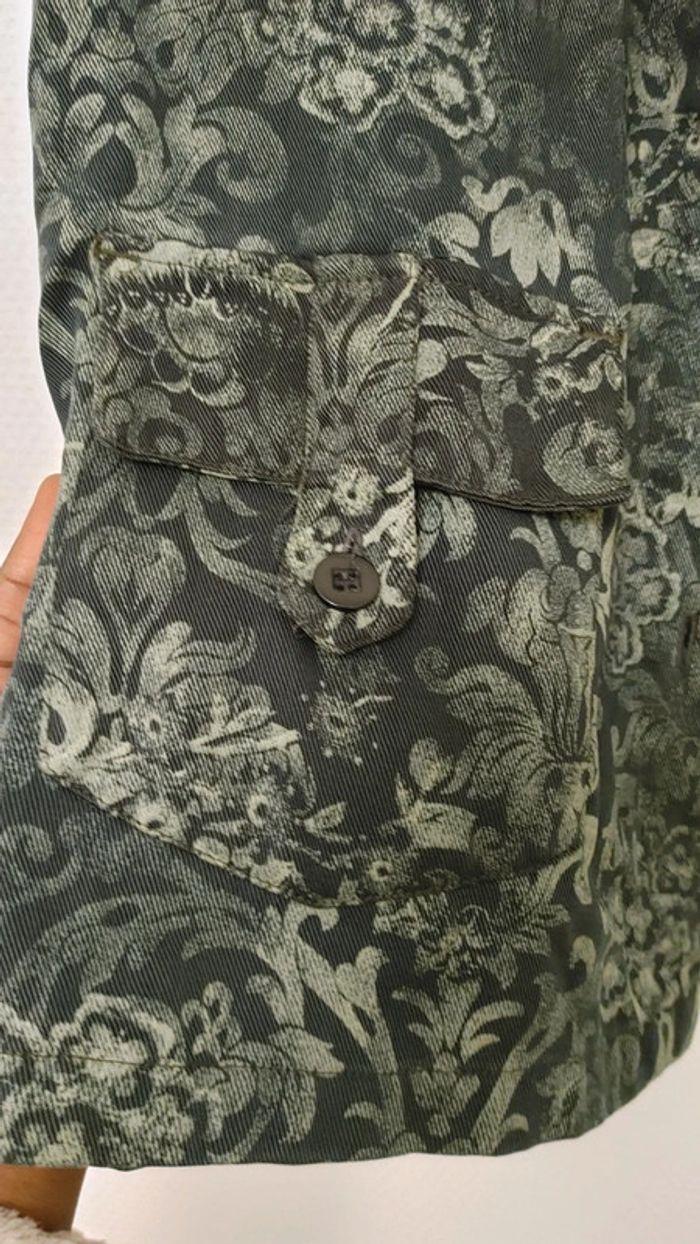 Belle chemise épaisse vintage motif floral feuille couleur vert de la marque Canda - photo numéro 6