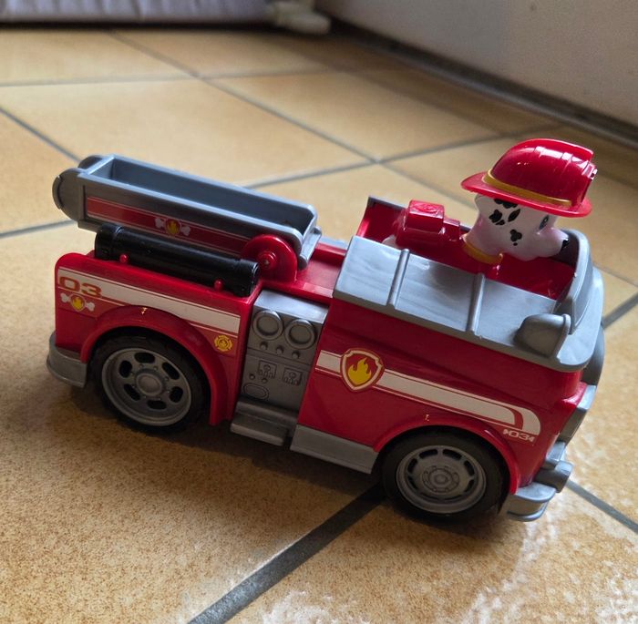 Marcus et son vehicule - photo numéro 2