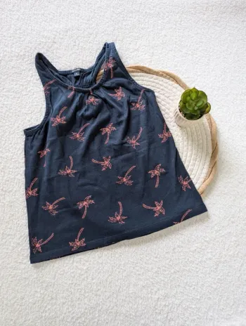 🌴 Débardeur bleu à palmiers Kiabi – 8 ans