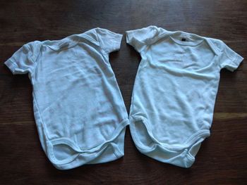 Lot de 2 body fille 6 mois