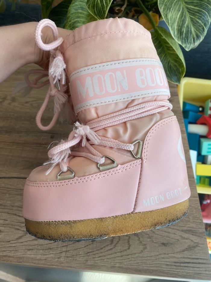 Moon Boot taille 23/26 enfant rose ski - photo numéro 5