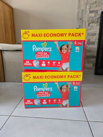Couches pants taille 5 pampers