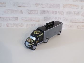 Camion transporteur  (J13)