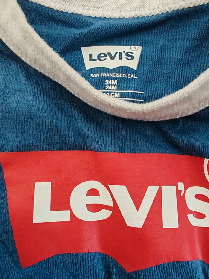 Tee shirt Levi's 24 mois - photo numéro 2
