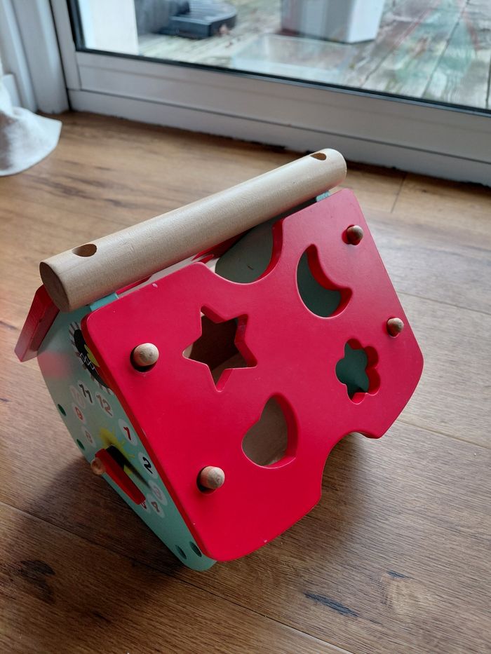 Maison en bois a encastrer - photo numéro 4