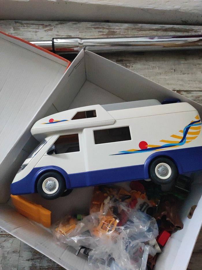 Camping car Playmobil - photo numéro 2