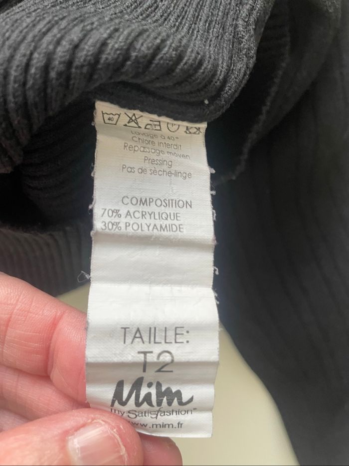Pull avec capuche Mim taille 36/S - photo numéro 4