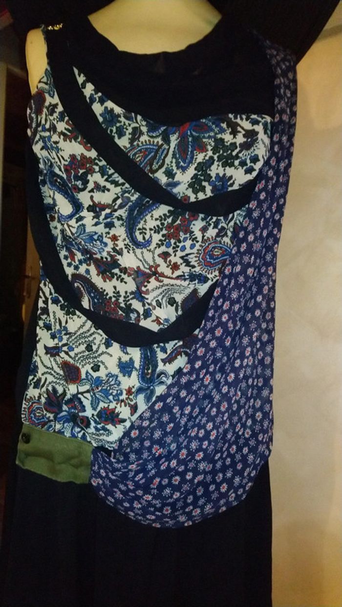 Superbe robe très originale La mode est à vous taille 36 - photo numéro 3