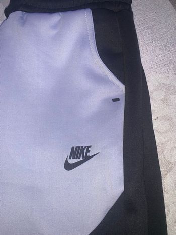 Bas Nike Taille M Noir et Gris
