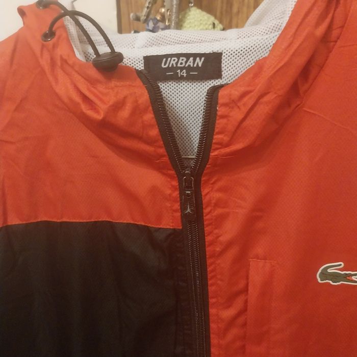 Jacket légère lacoste taille 14 ans très bon état - photo numéro 2