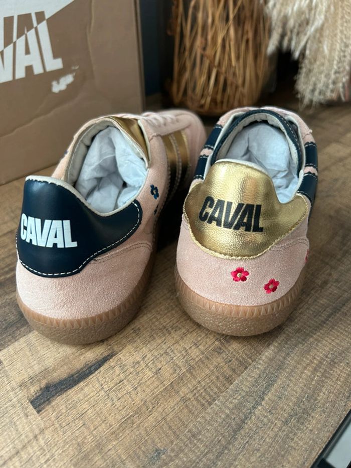 Baskets Caval Daisy Glow 39 neuves - photo numéro 4
