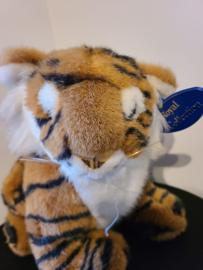 peluche tigre