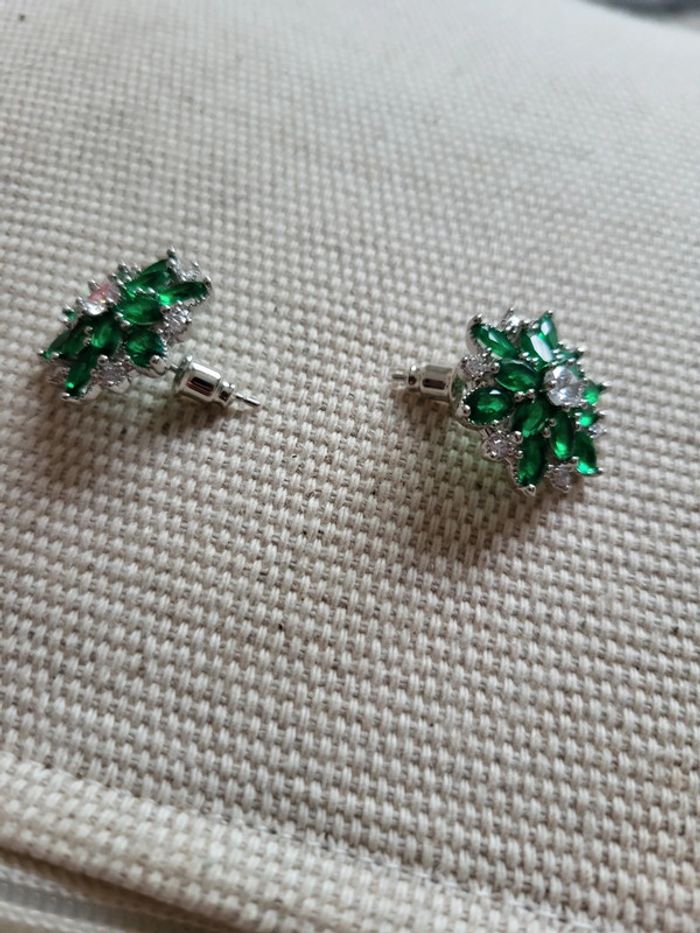 Boucles d'oreilles fantaisie - photo numéro 4